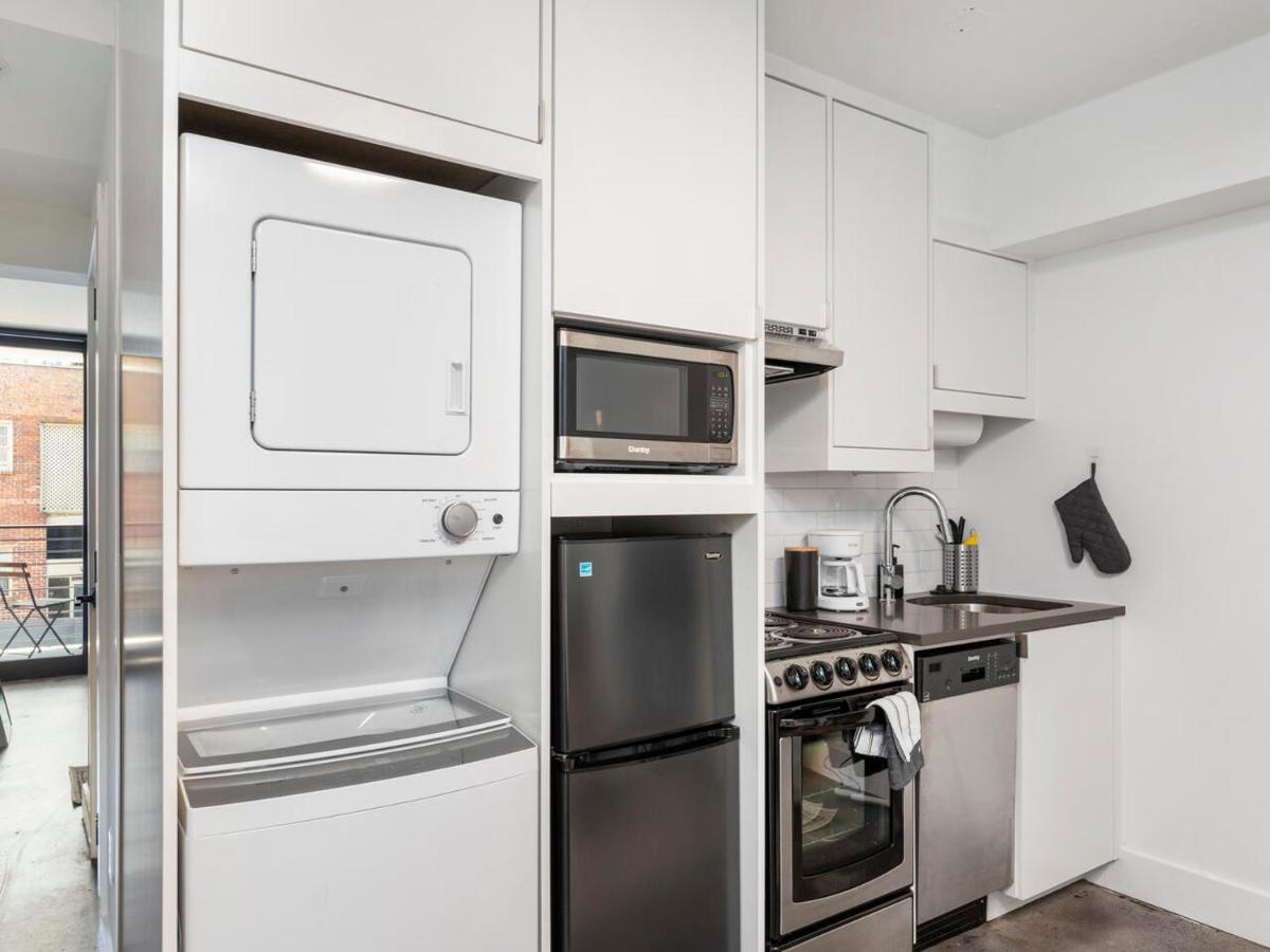 Comfortable Studio With Queen Bed, City Walkable! Daire Atlanta Dış mekan fotoğraf